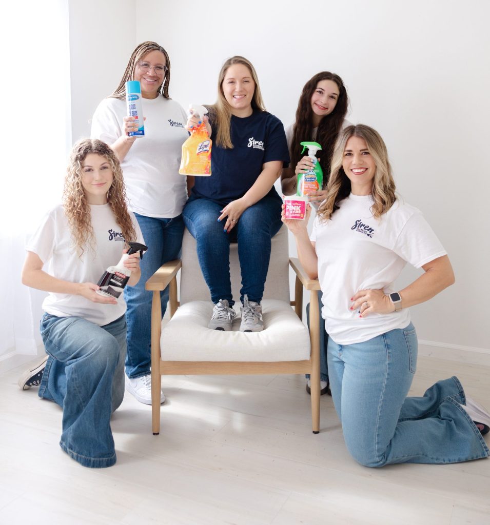 siren cleaning services team